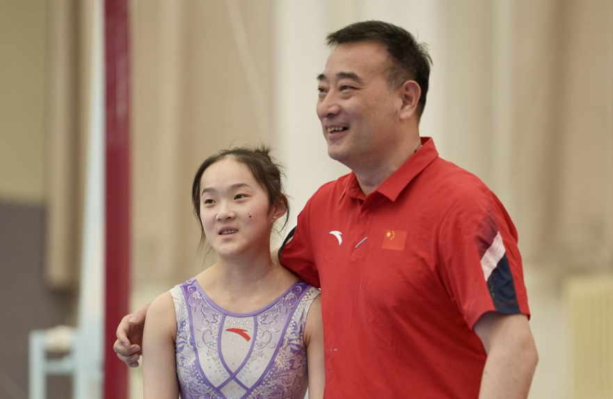 华体会体育专属客服与支持服务